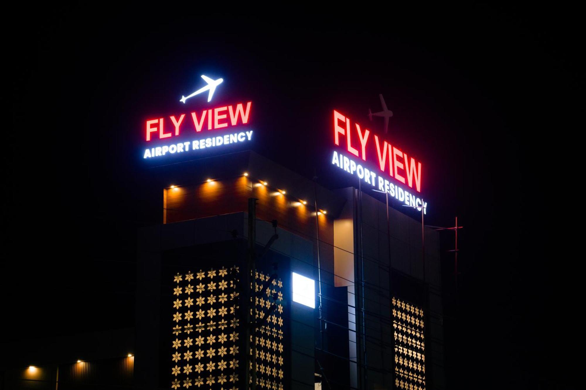 Fly View Airport Residency Hotel Nedumbassery Ngoại thất bức ảnh