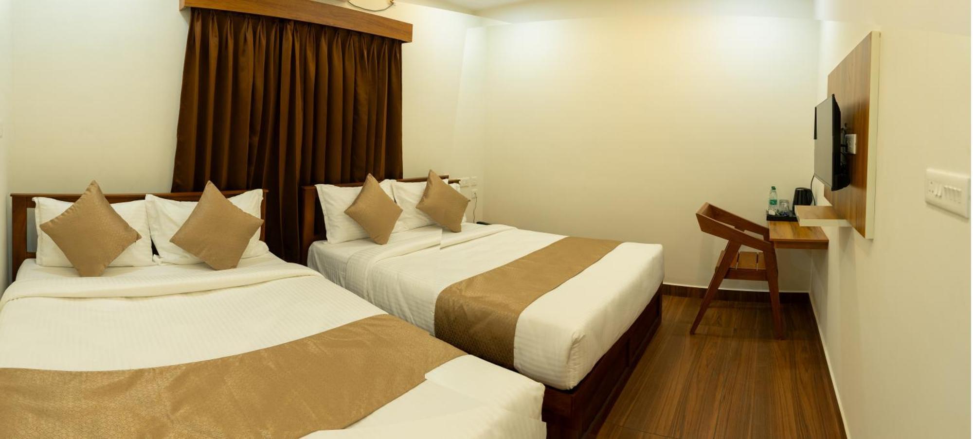 Fly View Airport Residency Hotel Nedumbassery Ngoại thất bức ảnh