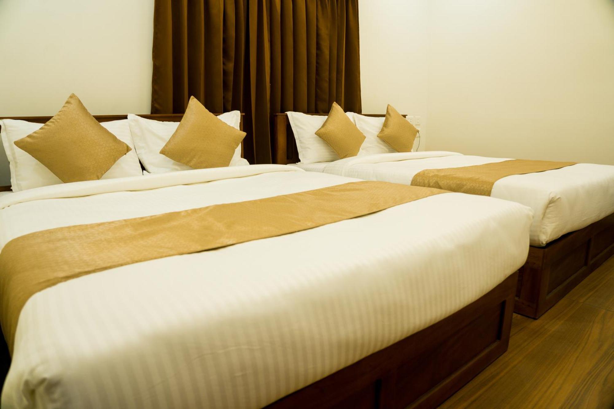 Fly View Airport Residency Hotel Nedumbassery Ngoại thất bức ảnh